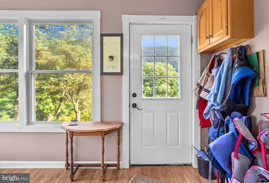 1910 Delaware Ave, Renovo, PA 17764 - #2
