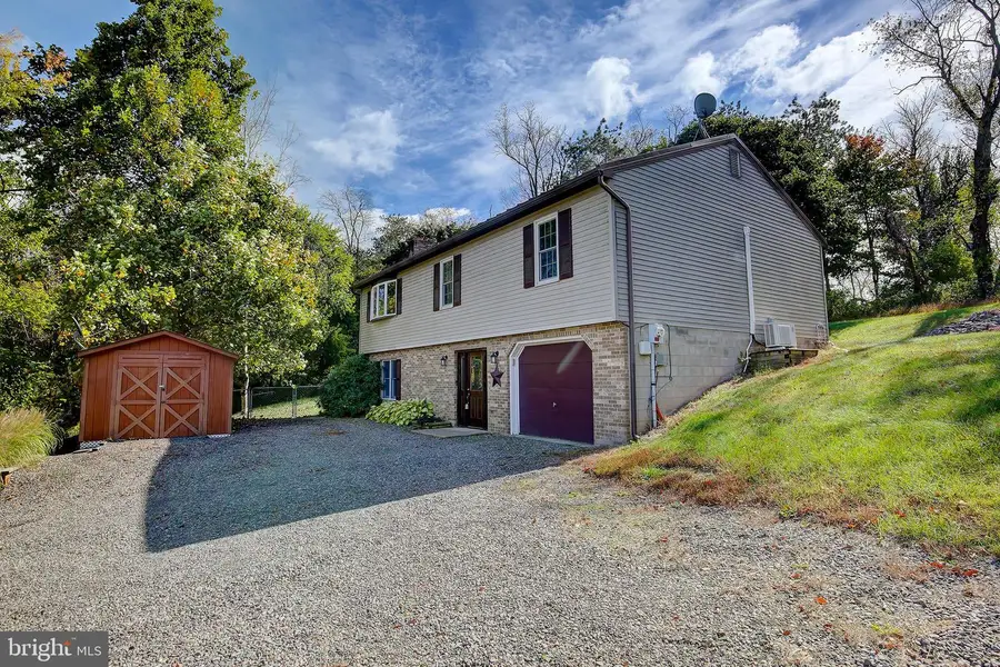 62 Quarry Dr, Catawissa, PA 17820 - Image #2