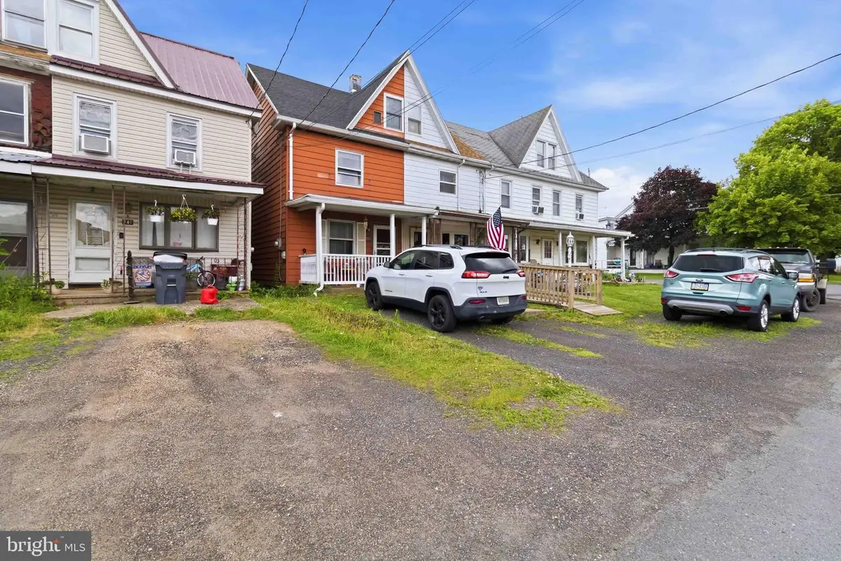 351 Columbia Ave, Ashland, PA 17921 - #1