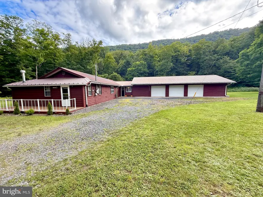 1161 Elk Grove Rd, Benton, PA 17814 - #2