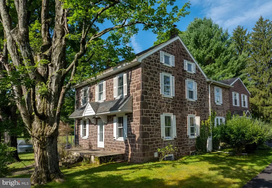 1453 Coldsprings Rd, Pottstown, PA 19465 - Image #2