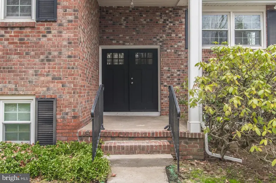 26 Shamrock Hill Ln, Malvern, PA 19355 - Image #2