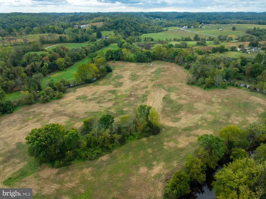 10 Trimbles Ford Ln, West Chester, PA 19382 - Image #3