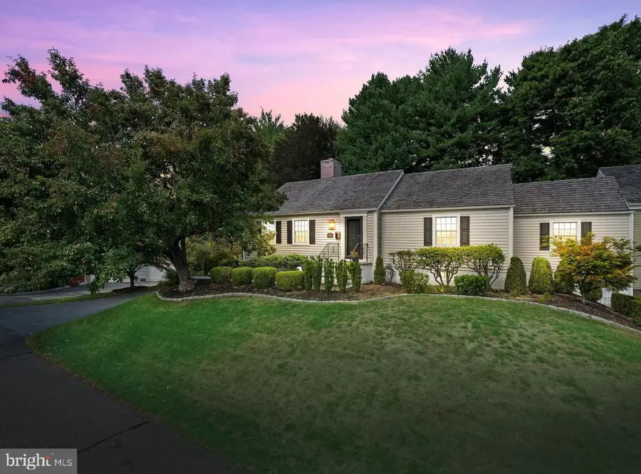 1107 Queens Way, West Chester, PA 19382 - Image #2