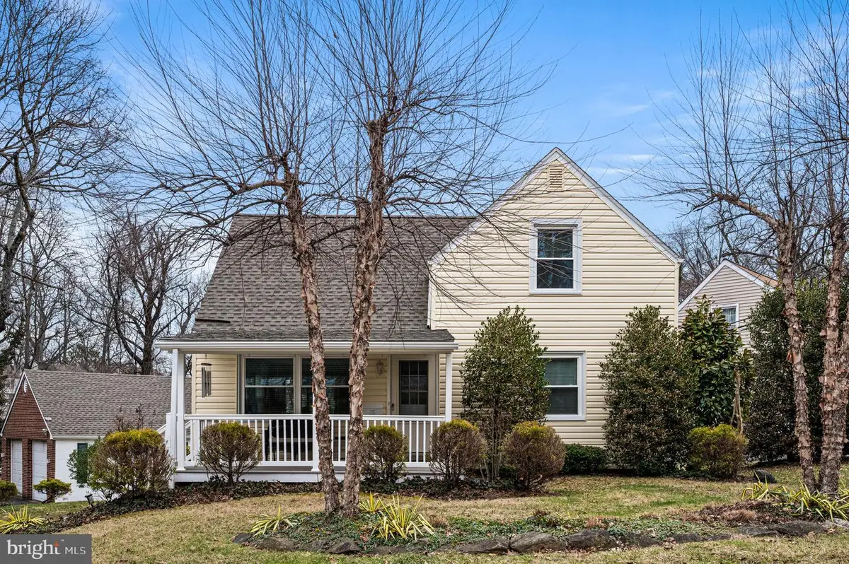 25 Midland Ave, Berwyn, PA 19312 - #1