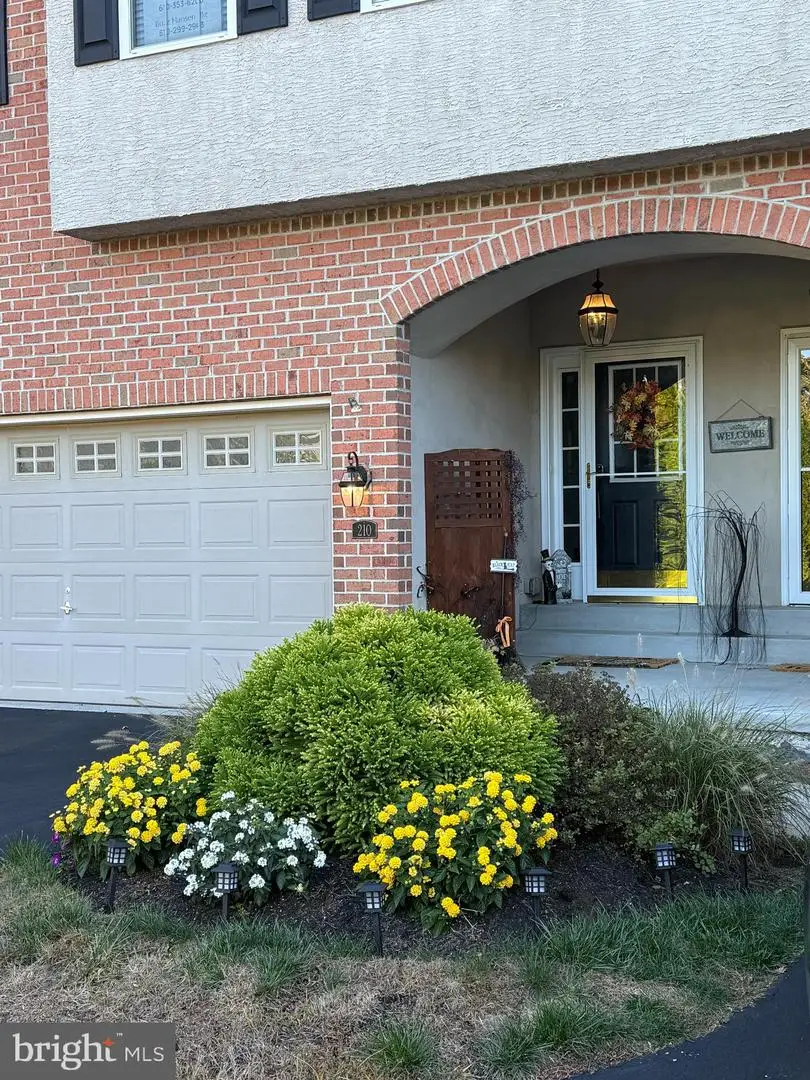 210 Spring Ln, West Chester, PA 19380 - Image #2