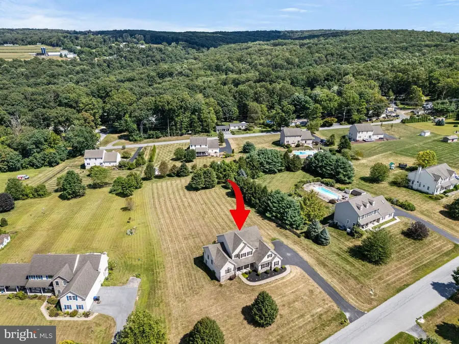 114 Jacobs Dr, Coatesville, PA 19320 - Image #2