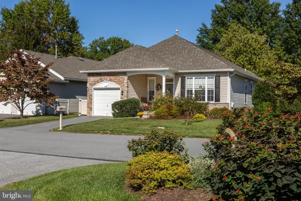 1352 Troon Ln, WEST CHESTER, PA 19380