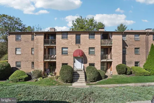 1920 Valley Dr #1920, WEST CHESTER, PA 19382