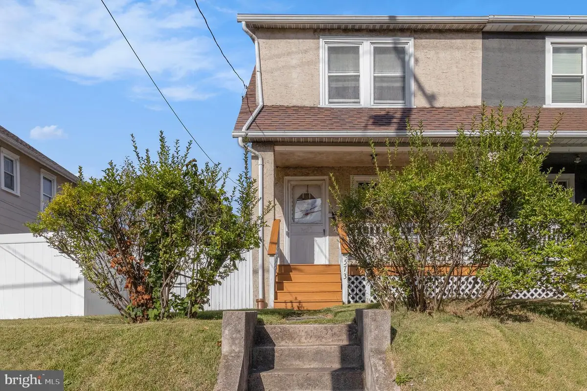 573 Nutt Rd, Phoenixville, PA 19460 - Image #1