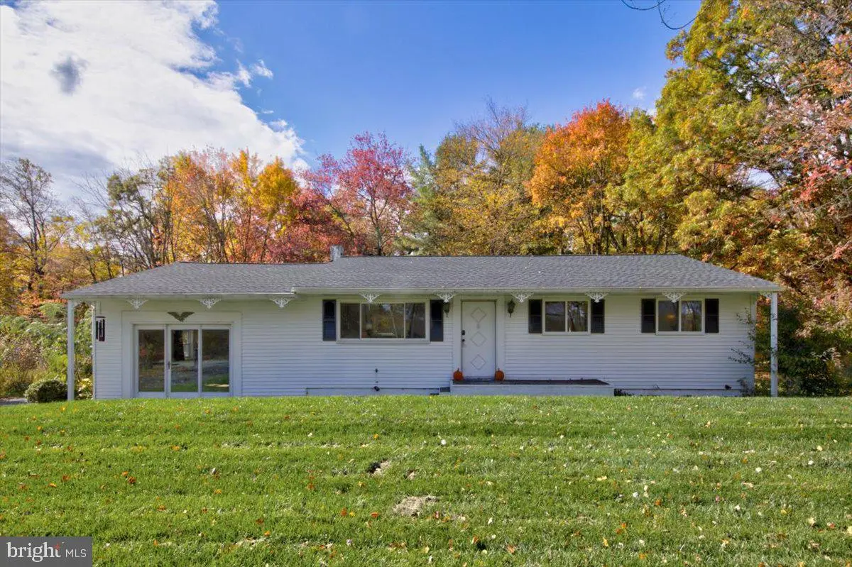 297 Killian Rd, Honey Brook, PA 19344 - Image #1