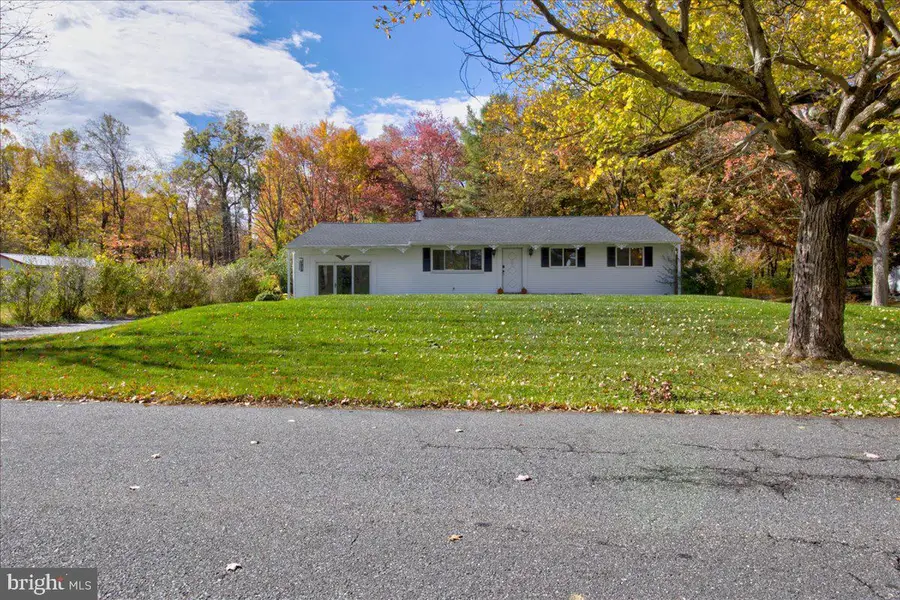 297 Killian Rd, Honey Brook, PA 19344 - Image #3