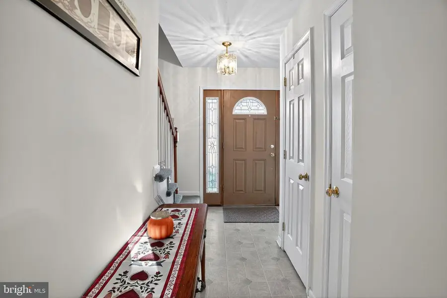 386 Loomis Ave, Coatesville, PA 19320 - Image #3