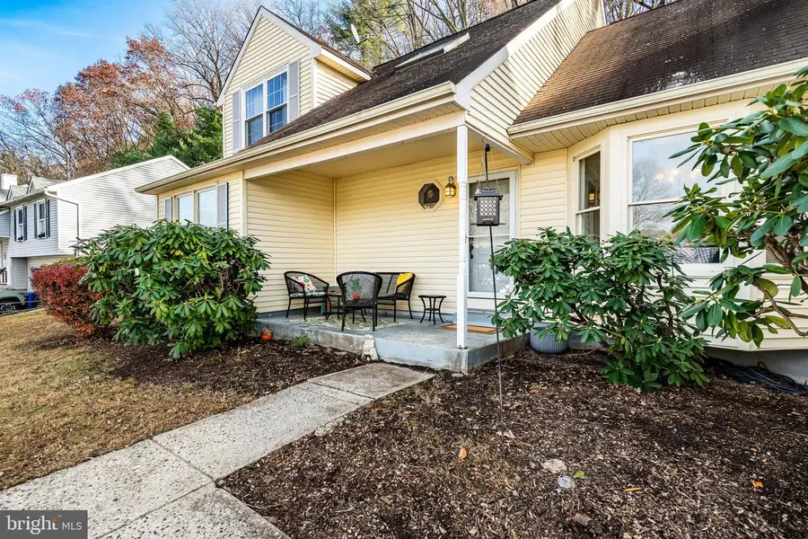 48 Sheffield Ln, West Chester, PA 19380 - Image #2