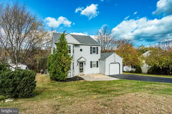 37 Lamberts Ln, COATESVILLE, PA 19320