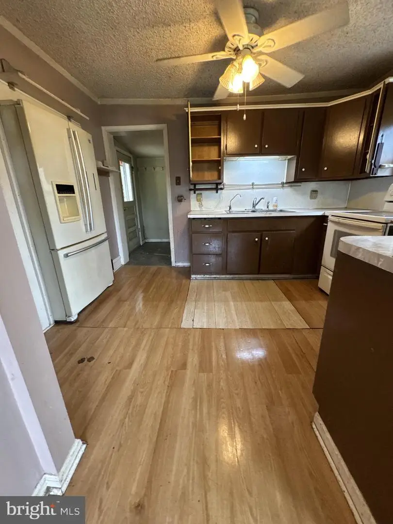 843 N Manor Rd, Honey Brook, PA 19344 - Image #3