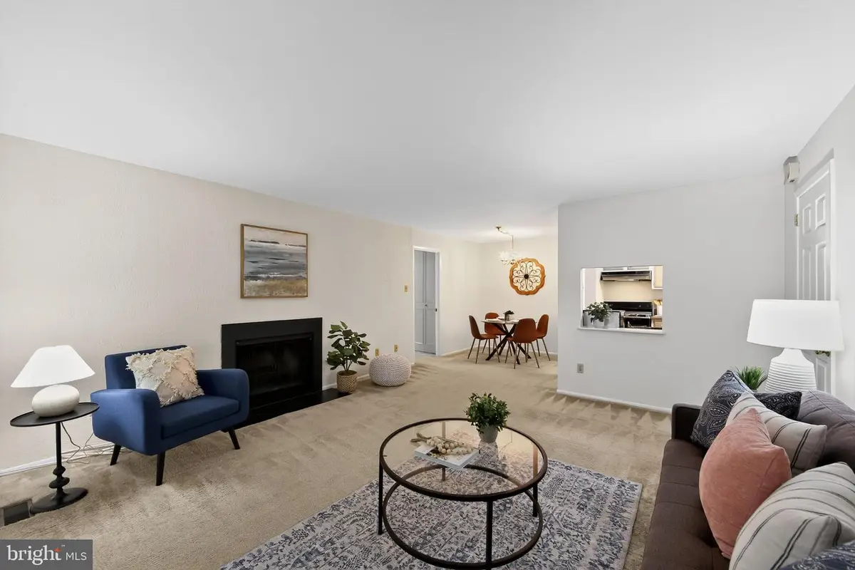 363 Old Forge Xing #363, Devon, PA 19333 - Image #1