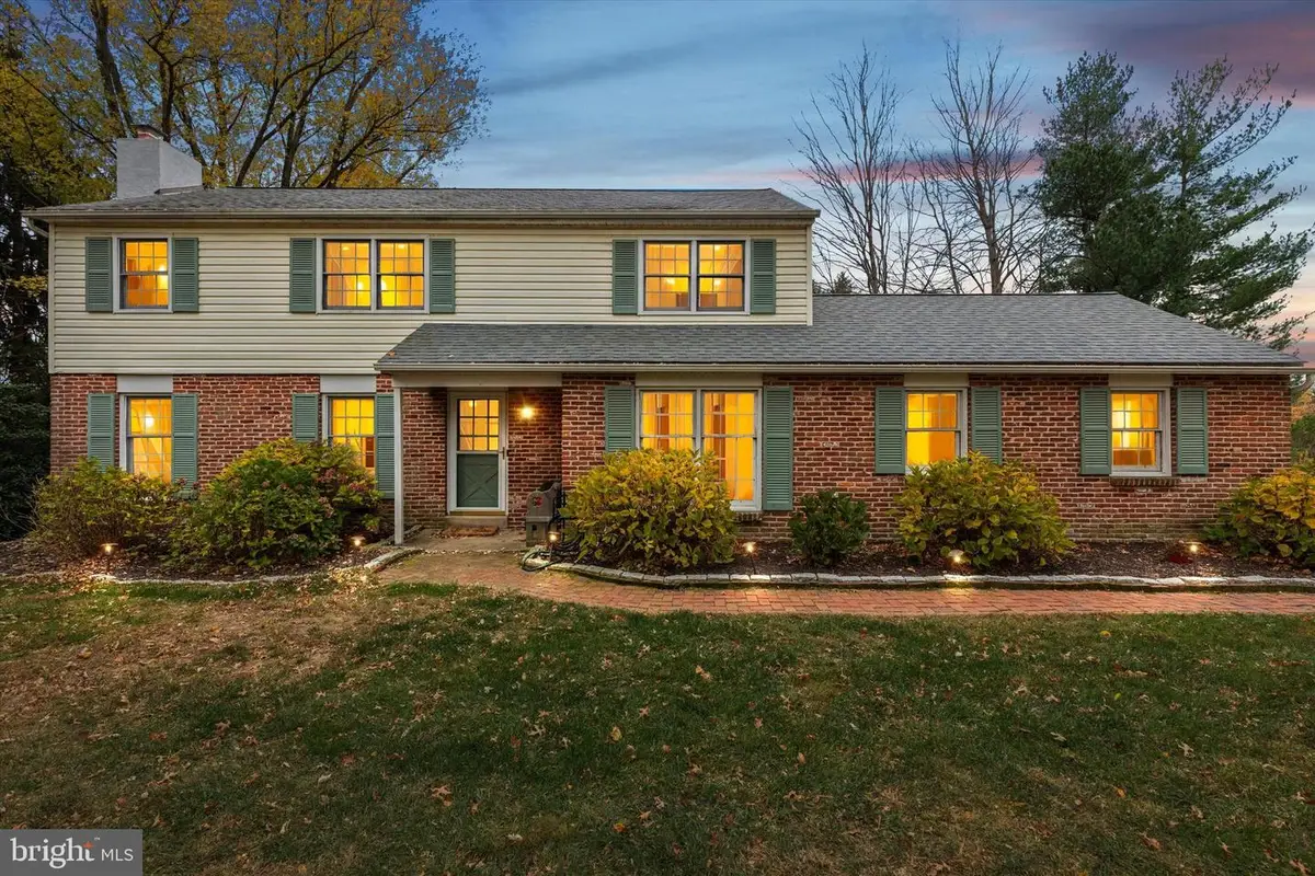 685 Hopewell Rd, Downingtown, PA 19335 - Image #1