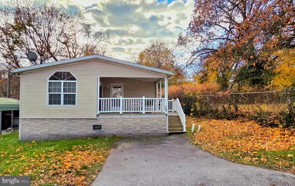 787 W Main St, COATESVILLE, PA 19320