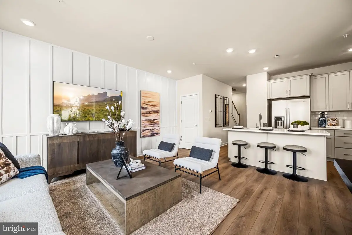 117 Abramo Victor Dr, Downingtown, PA 19335 - Image #1