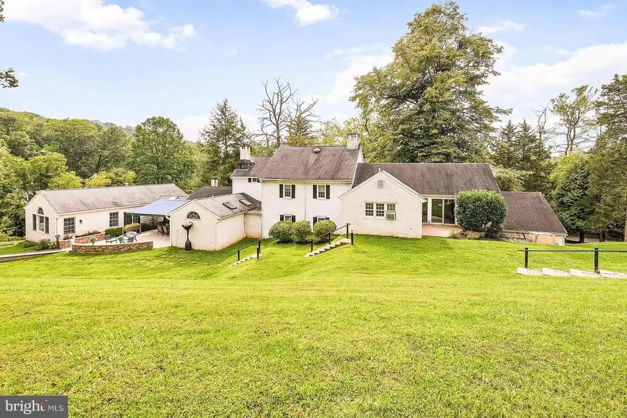 908 Lincoln Rd, Phoenixville, PA 19460 - Image #2