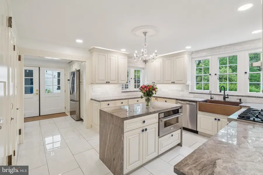 443 Homestead Rd, Wayne, PA 19087 - Image #2