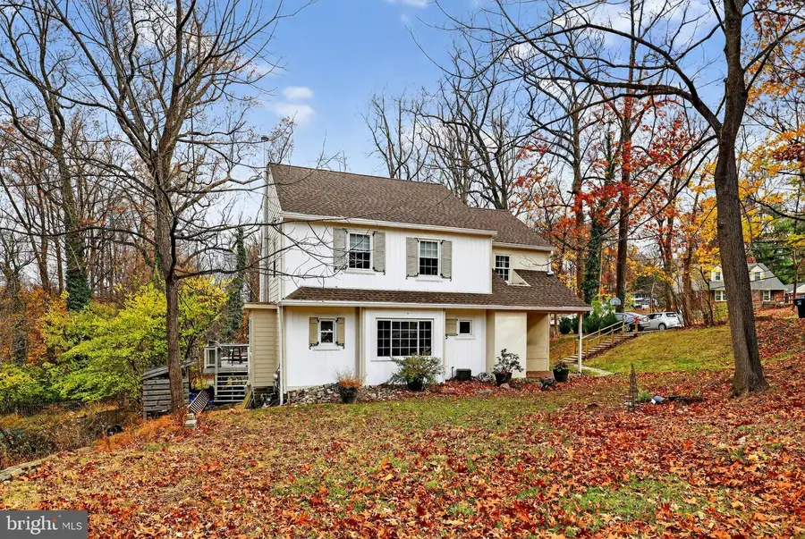 575 W Valley Rd, Wayne, PA 19087 - Image #2