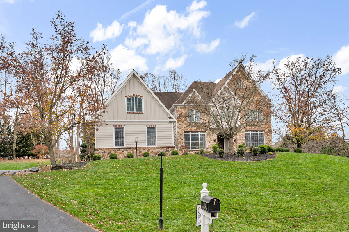 204 Sandy Flash Dr, Kennett Square, PA 19348 - Image #1