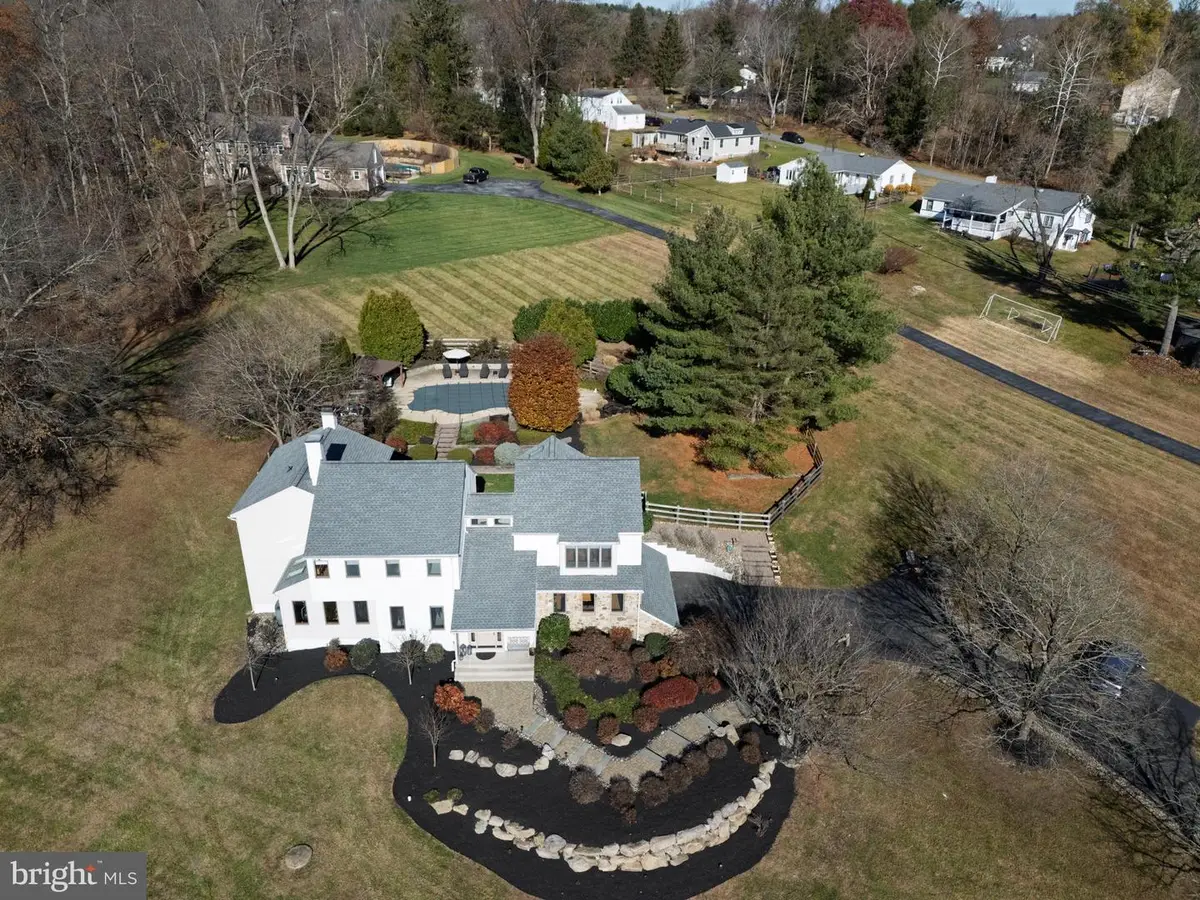 907 Lenape Rd, West Chester, PA 19382 - Image #1