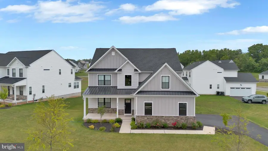 422 Emerald Ct, Spring City, PA 19475 - Image #2