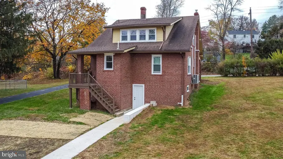 343 Pawlings Rd, Phoenixville, PA 19460 - Image #2