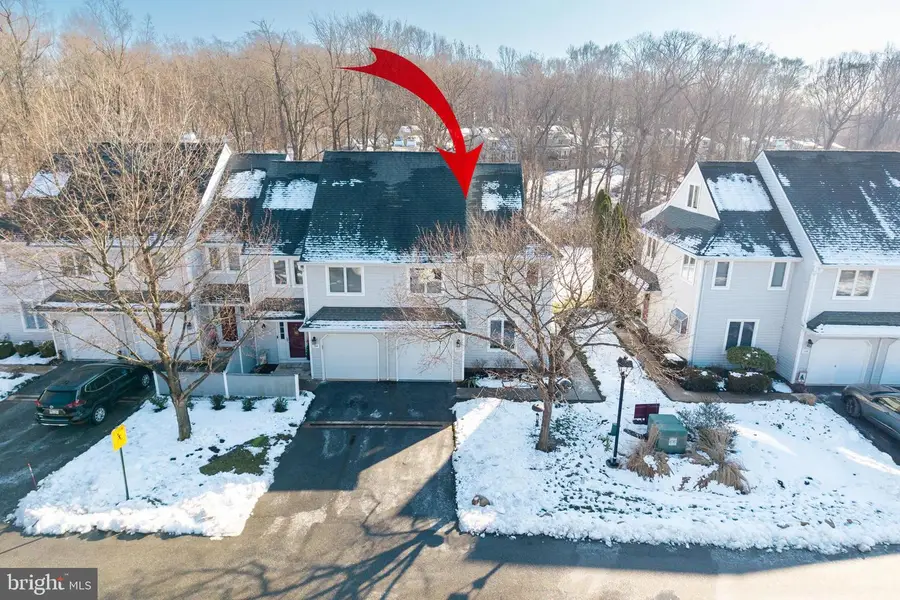 125 W Thomas Ct, Kennett Square, PA 19348 - Image #3