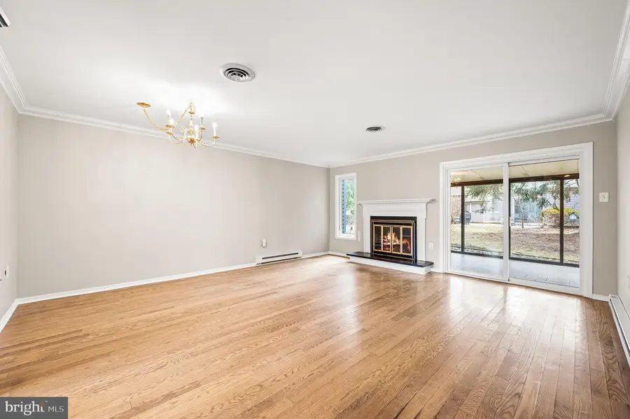 173 Chandler Dr, West Chester, PA 19380 - Image #2