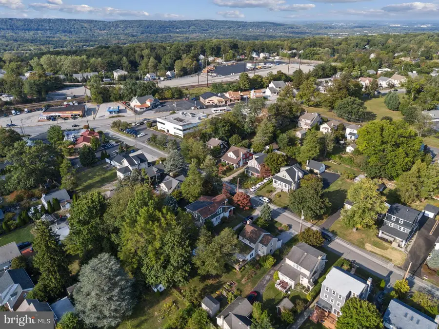 18 Manor Rd, Paoli, PA 19301 - Image #3