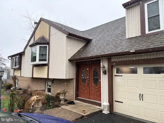 23 W Conestoga Rd, Elverson, PA 19520 - #2