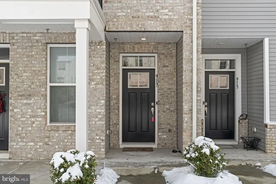 917 Anvil Ct, Phoenixville, PA 19460 - #2