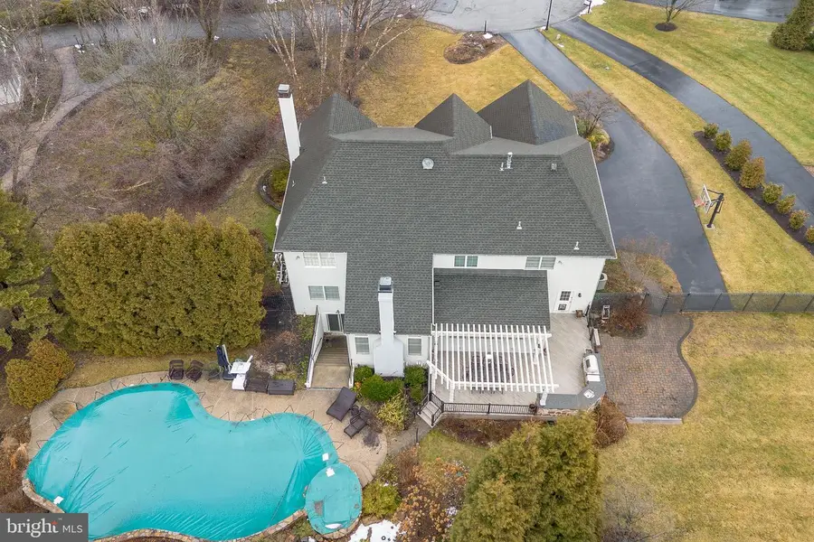 300 Bell Ct, Exton, PA 19341 - #2