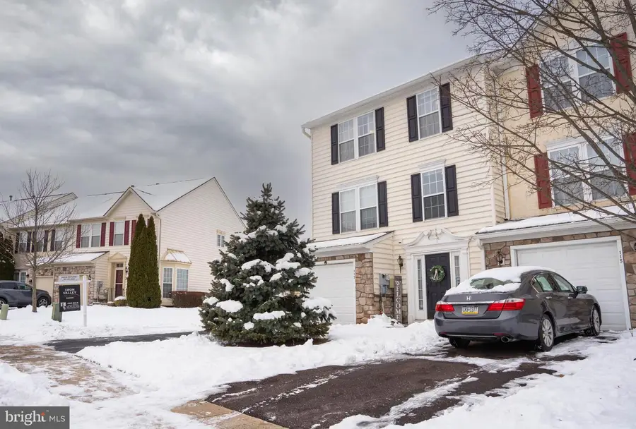 117 N Savanna Dr, Pottstown, PA 19465 - #3