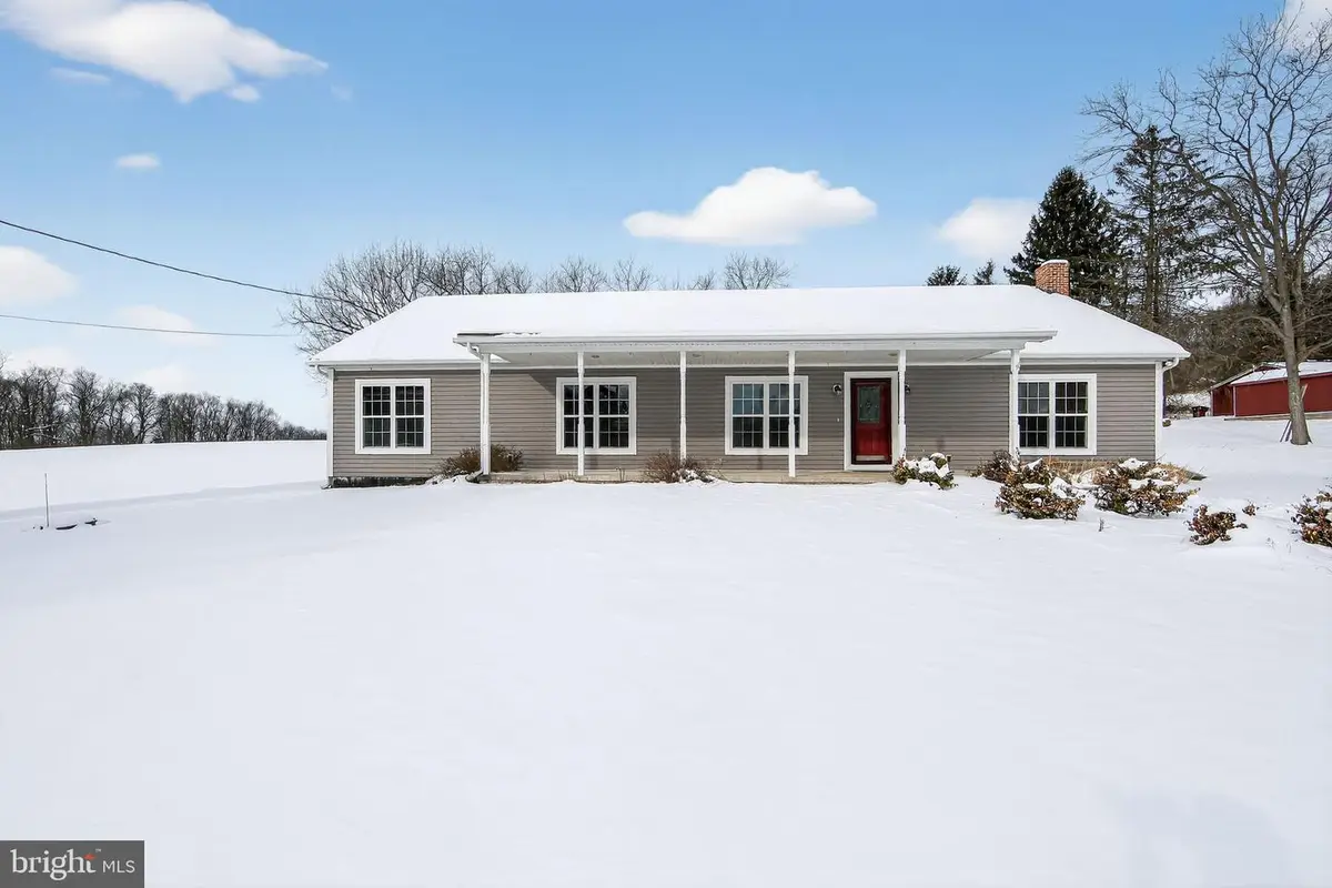 3211 Coventryville Rd, Pottstown, PA 19465 - #1