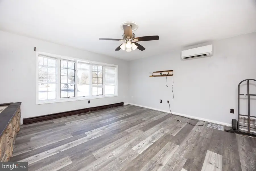 45 Wagner Ln, Coatesville, PA 19320 - Image #3