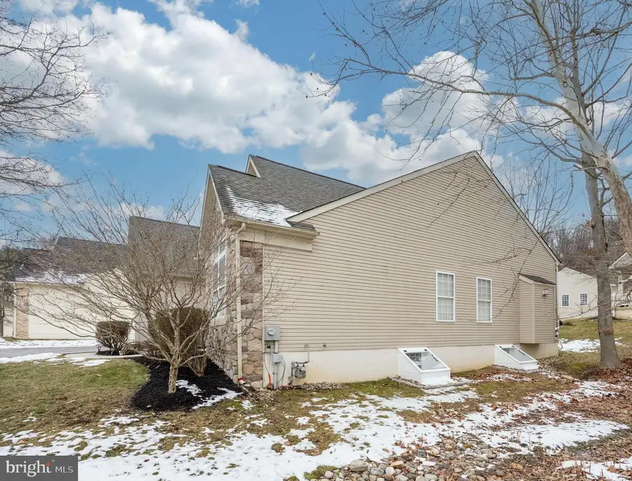 1204 Bellows Ct, Downingtown, PA 19335 - Image #3