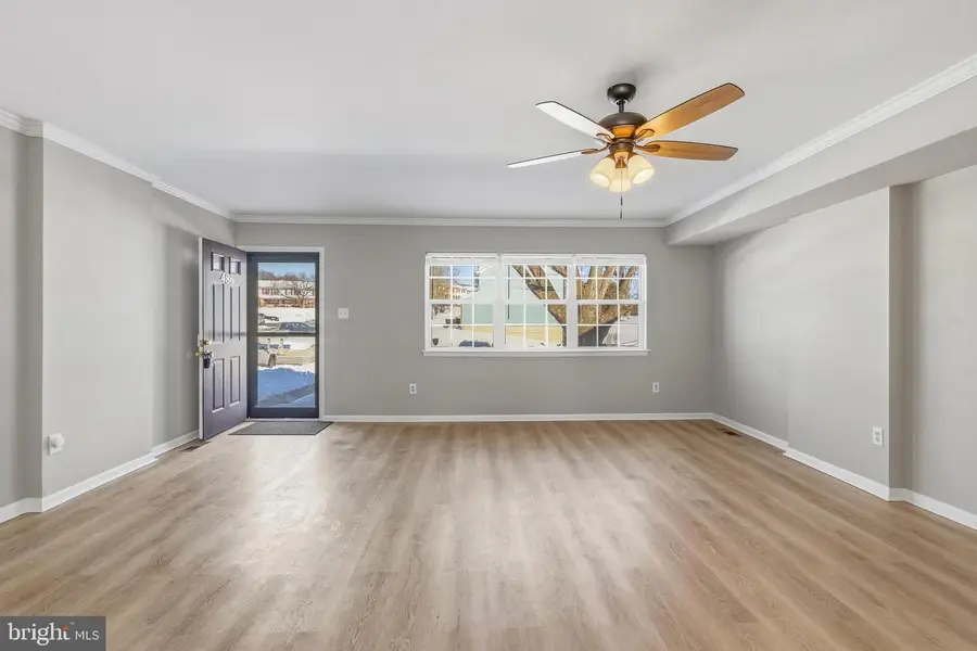 486 Devon Ct #445, Downingtown, PA 19335 - Image #2