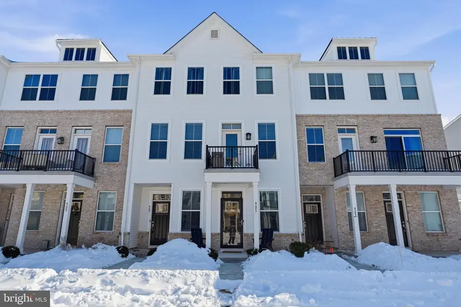 925 Anvil Ct, Phoenixville, PA 19460 - Image #2