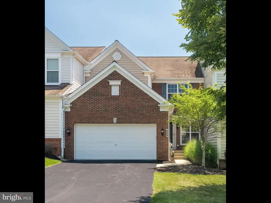 209 N Caldwell Cir, Downingtown, PA 19335 - #3