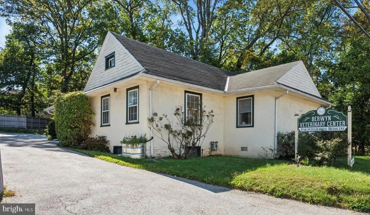 1058 Lancaster Ave, Berwyn, PA 19312 - #1