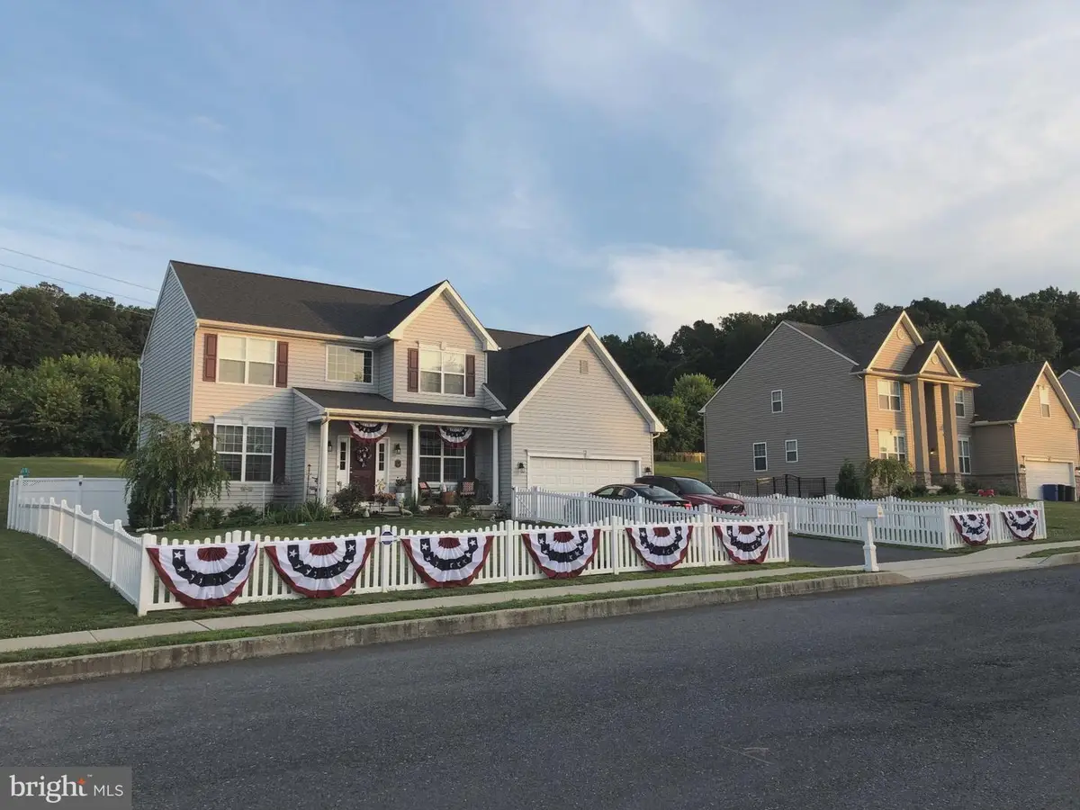 404 W 8th Ave, Parkesburg, PA 19365 - #1