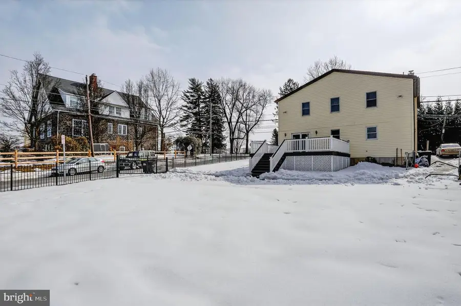 998 Upper Gulph Rd, Wayne, PA 19087 - #2