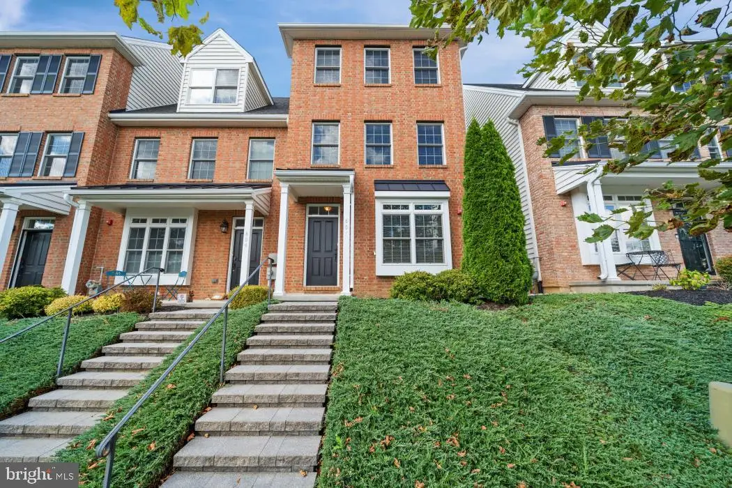 607 W Mulberry St, Kennett Square, PA 19348 - #1