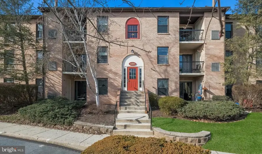 1430 Washington Pl, Chesterbrook, PA 19087 - #2