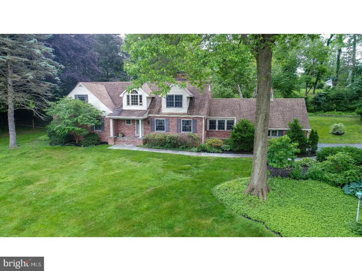 152 Hunters Ln, Devon, PA 19333 - #1